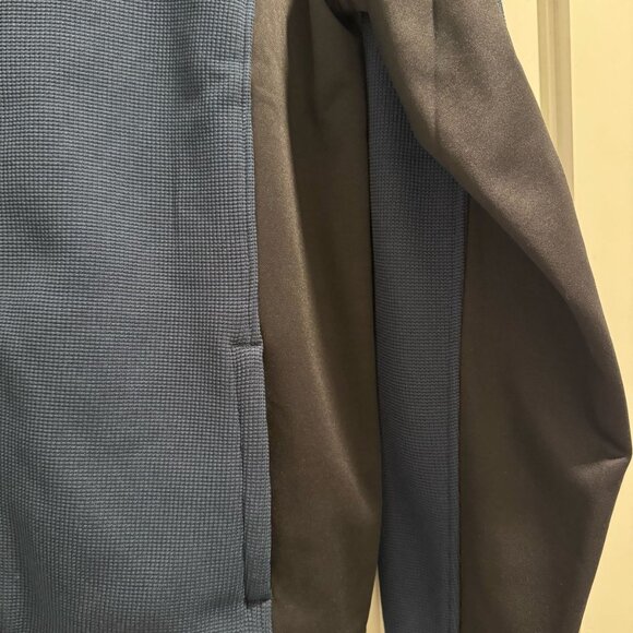 Spyder Full Zip Ski Jacket — Blue & Black | Size M (Barely Worn) - Picture 6 of 8